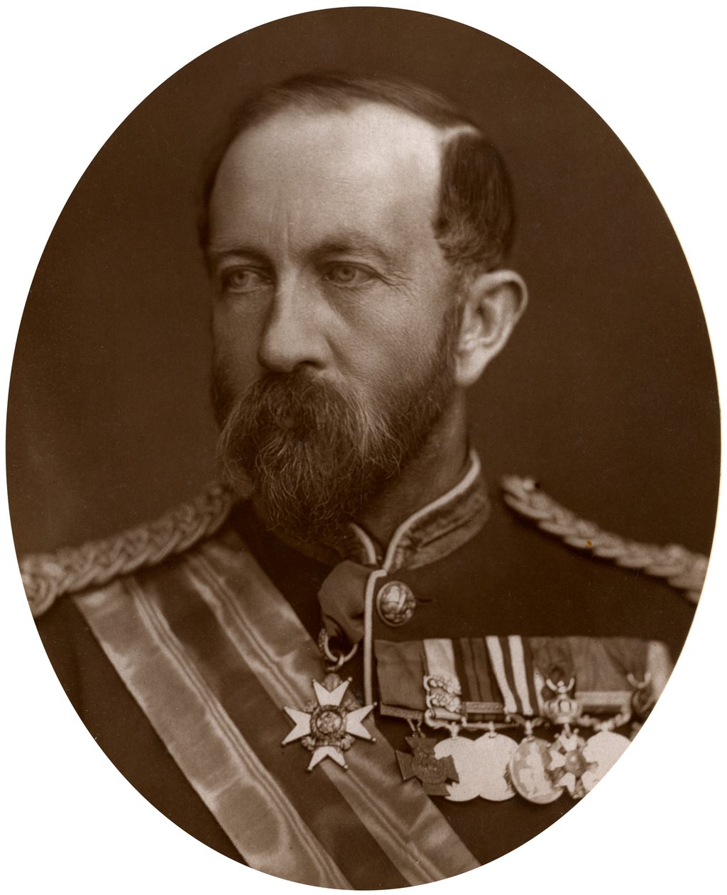 Generálmajor Sir Henry Evelyn Wood, VC, KCB, britský voják, 1883. od Lock and Whitfield