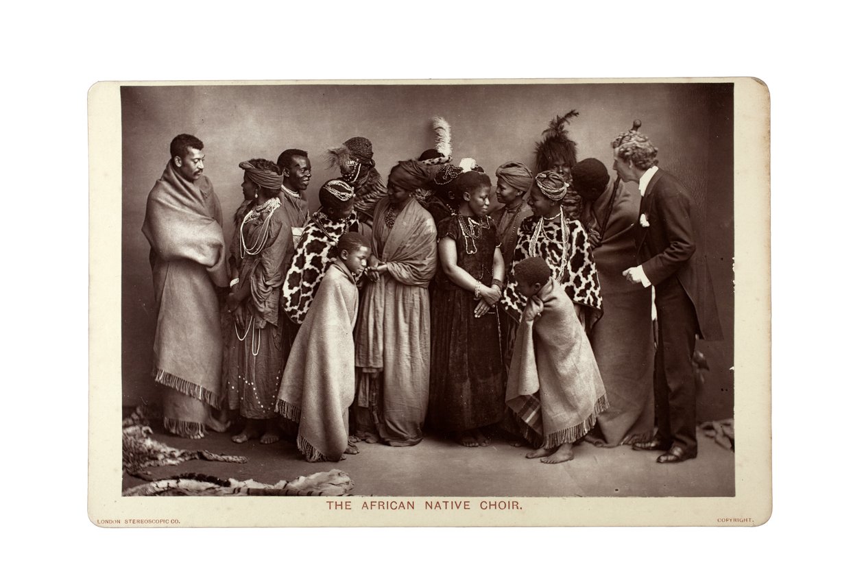 The African Native Choir, Londýn, kolem roku 1892 (uhlíkový tisk) od London Stereoscopic Company