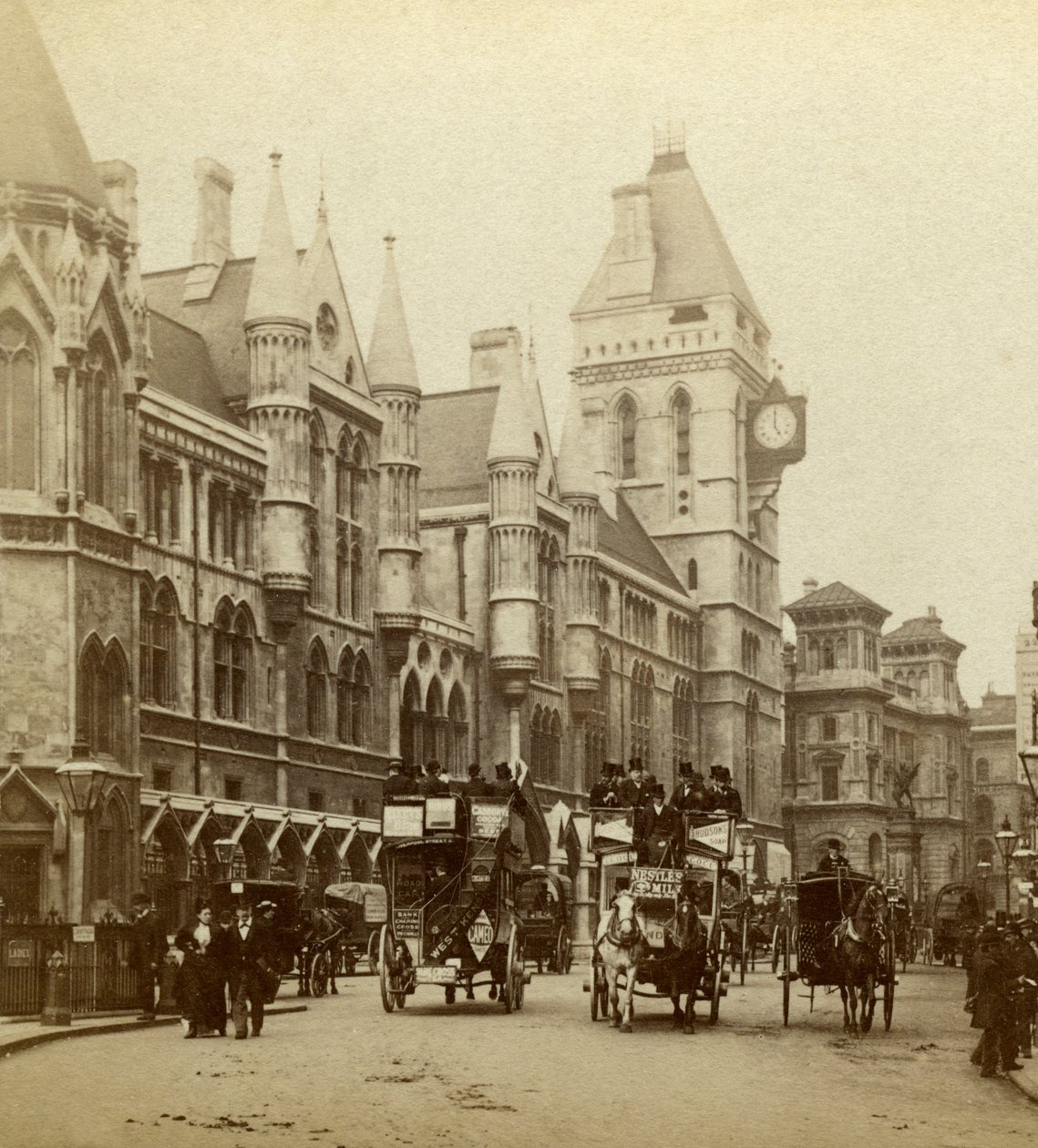 Law Courts, Strand, Londýn, konec 19. století. od London Stereoscopic and Photographic Co