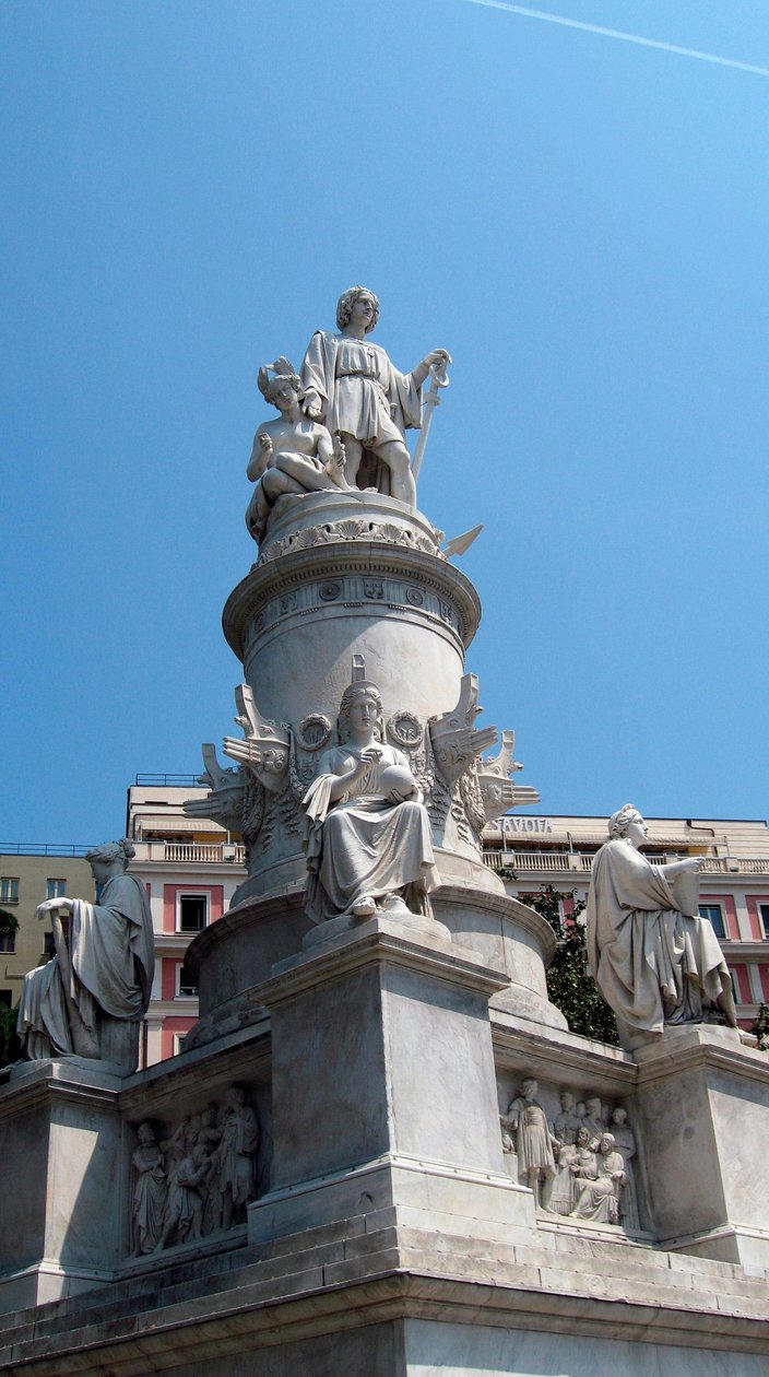 Památník na poctu mořeplavci Kryštofu Kolumbovi (Cristoforo Colombo). Mramorová socha od Lorenza Bartoliniho (1777-1850). Piazza Acquaverde Genes (Genova) Itálie od Lorenzo Bartolini