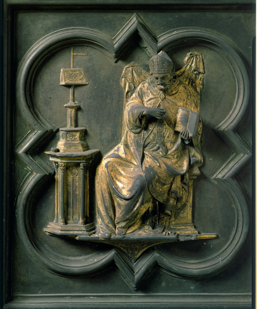 Severní brána (nazývaná Křížová brána, na sever), detail exteriéru: Saint Augustine. Bronzová socha od Lorenza Ghibertiho (1378-1455) od Lorenzo Ghiberti