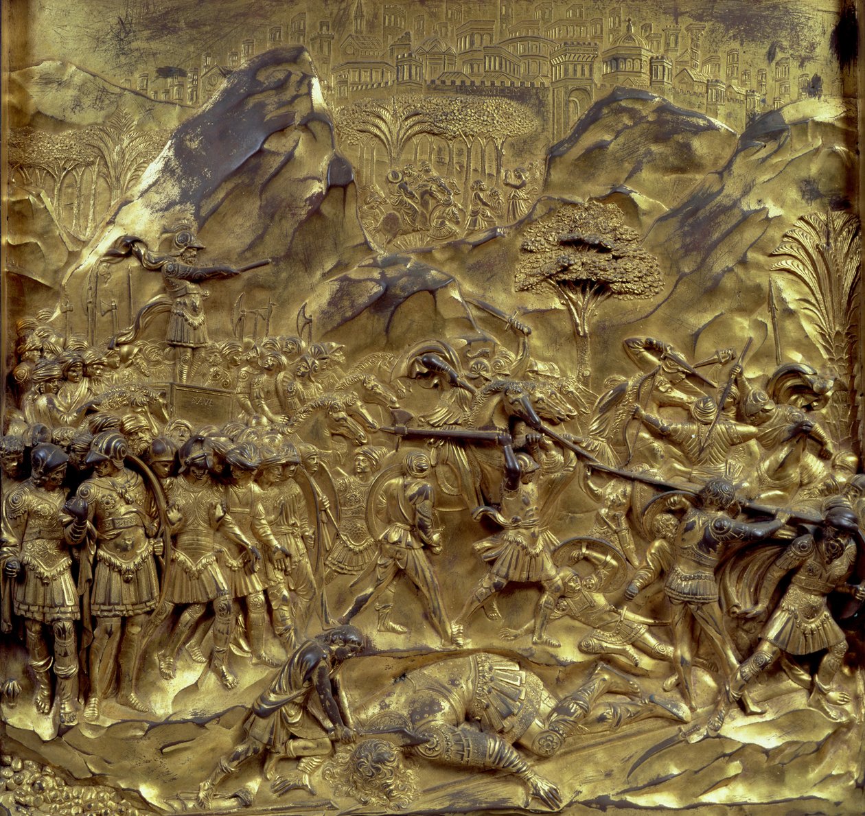 Příběh Davida a Goliáše, jeden z deseti reliéfních panelů z Rájské brány (východní dveře), 1425-52 (zlacený bronz) (viz také 87652-59 a 87661-67) od Lorenzo Ghiberti