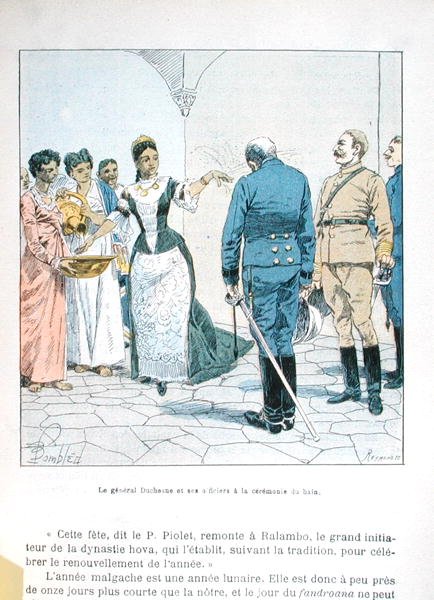 Generál Duchesne a jeho důstojníci na ceremonii koupele královny Ranavalony III. (1862-1917), z „La Guerre a Madagaskar“ od H. Galliho, konec 19. století (barevné litho) od Louis Charles Bombled