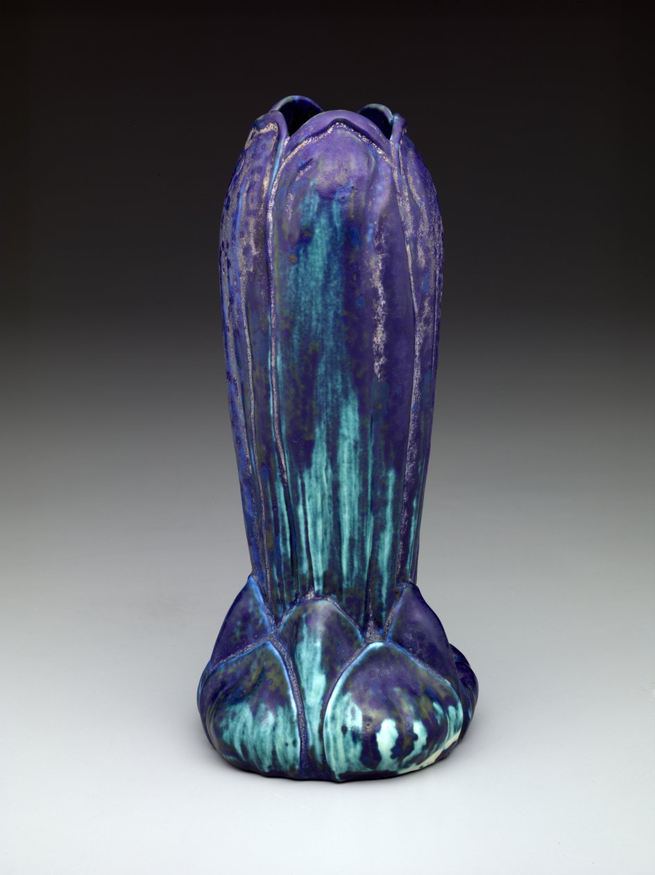 Váza, kolem 1905-1919 (hliněné nádobí) od Louis Comfort Tiffany