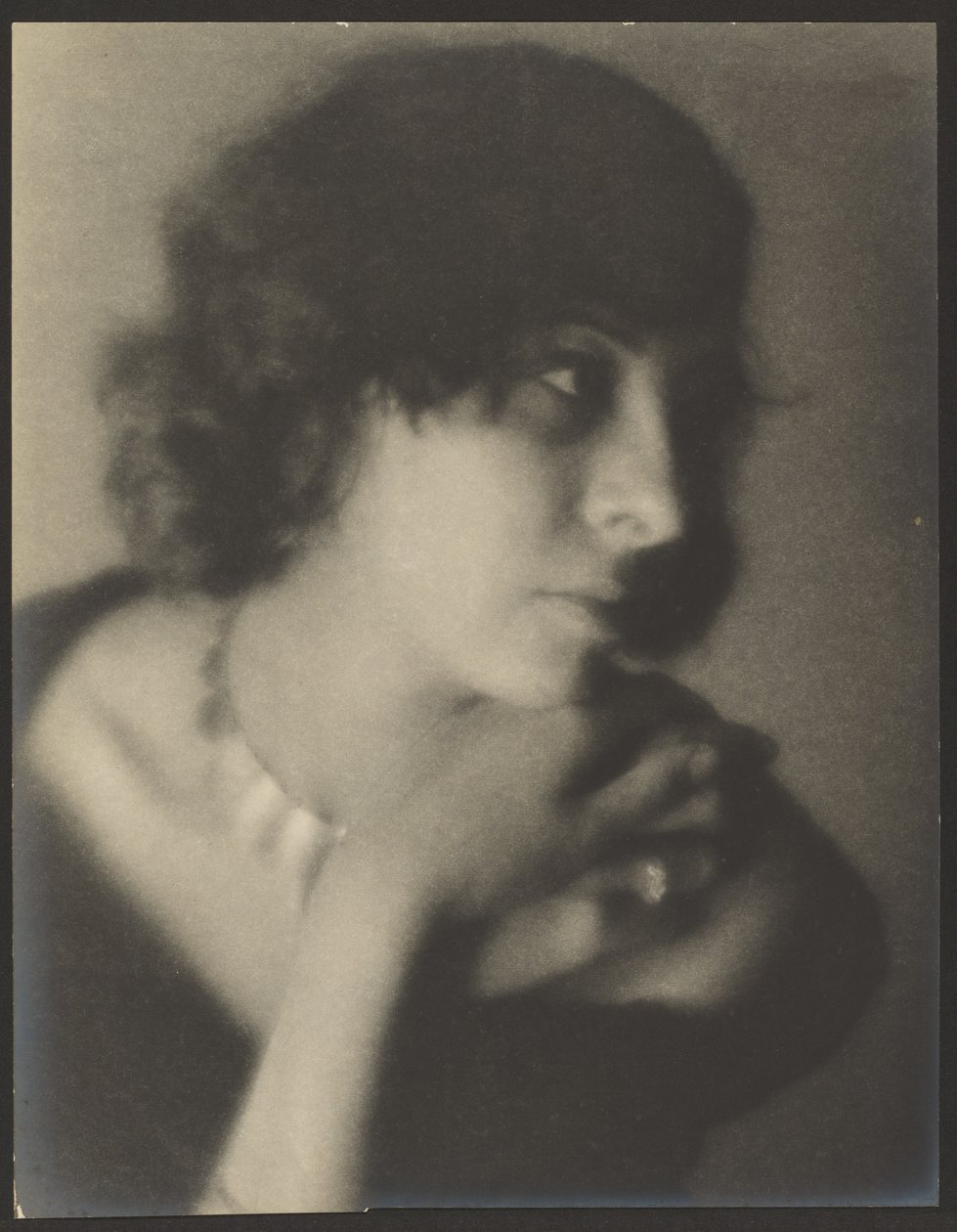 Adryanne od Louis Fleckenstein