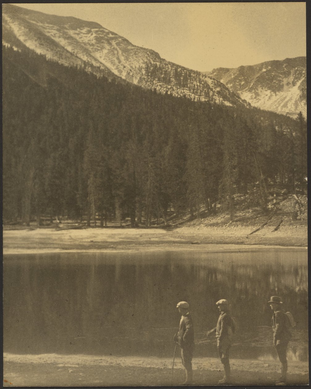 Jezero poblíž hory Gorgonio od Louis Fleckenstein