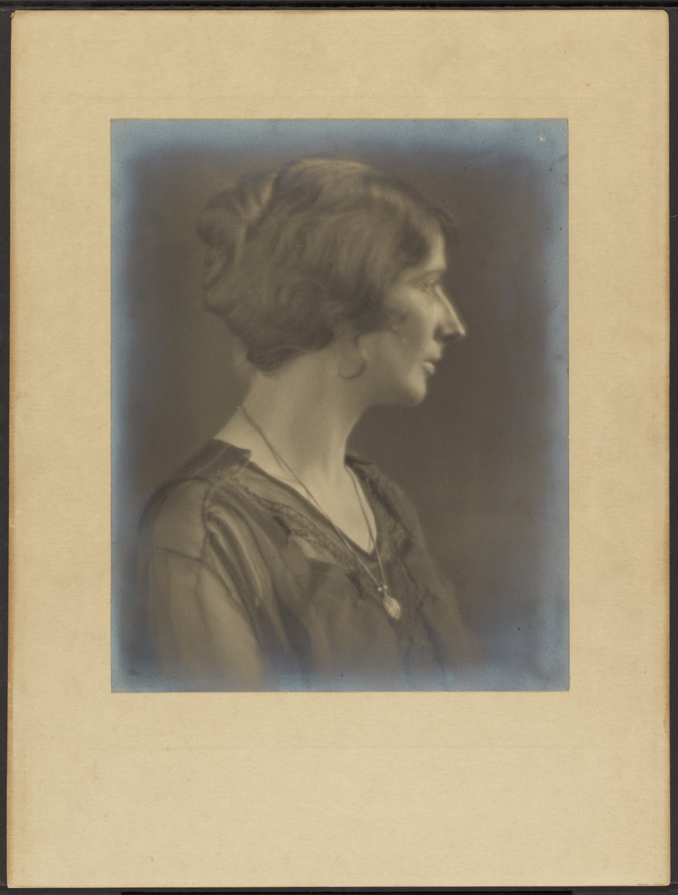 Margaret Few - sochařka od Louis Fleckenstein