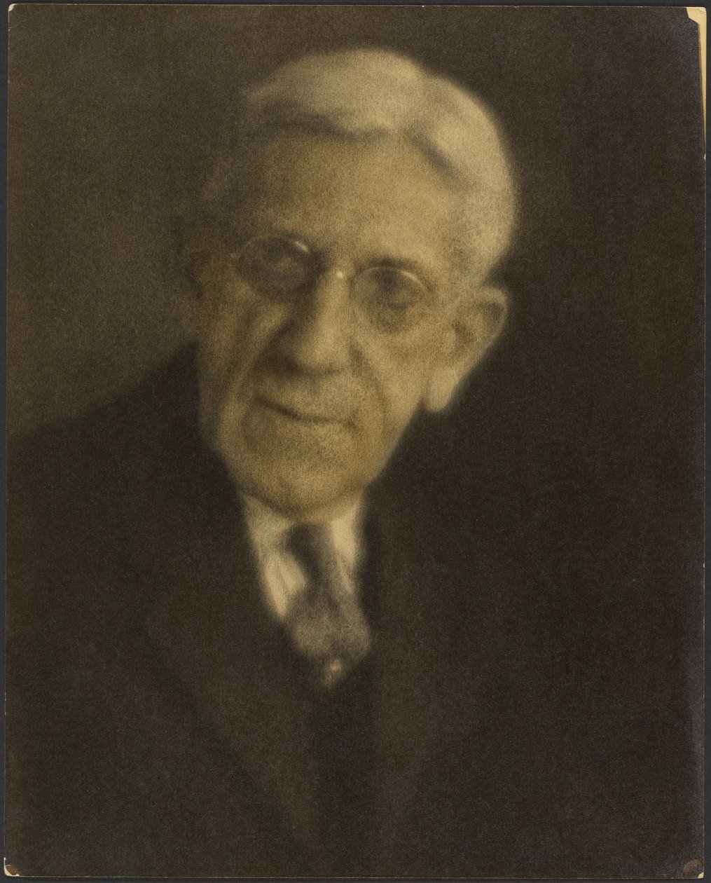 [Portrét muže s brýlemi] od Louis Fleckenstein