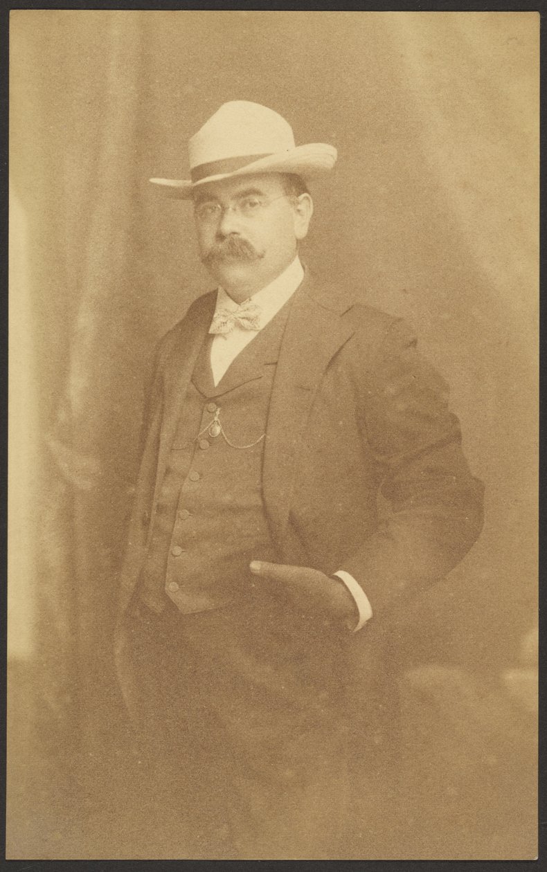 [Autoportrét ve stoje] od Louis Fleckenstein