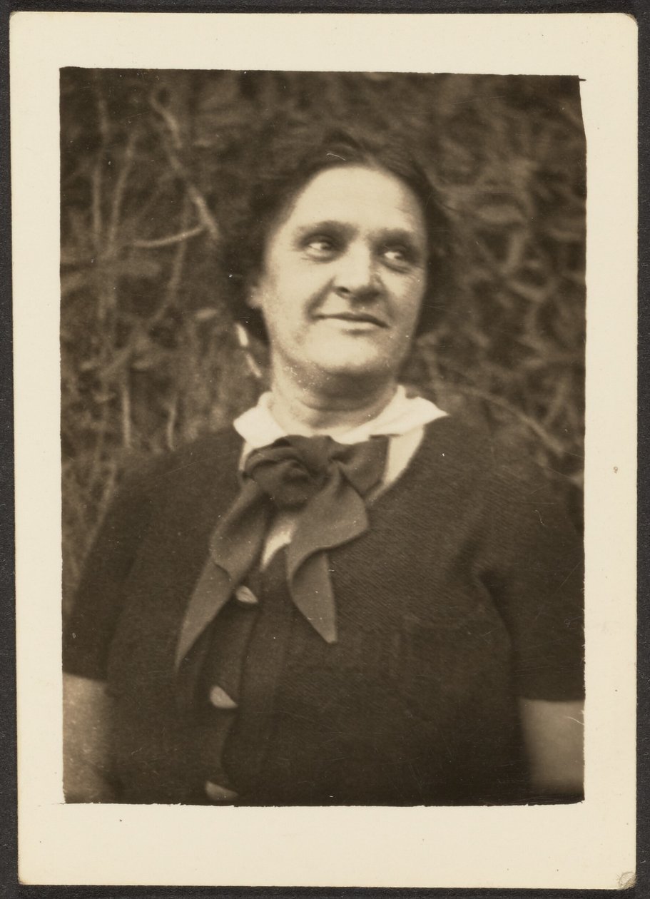 [Žena s kravatou] od Louis Fleckenstein