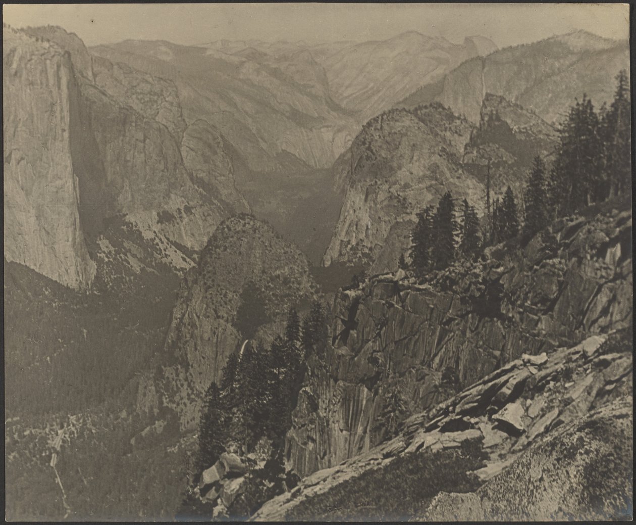 Yosemity - z Artists Point od Louis Fleckenstein