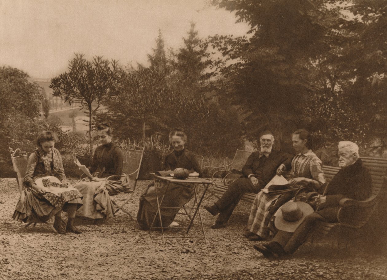Skupina mužů a žen seděla a mluvila u stolu, 1937 od Louis Guichard