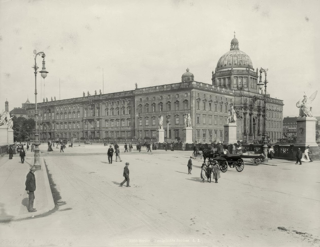 Berlín, městský palác od Lucien Levy