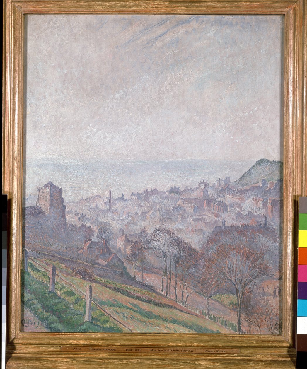 Hastings: Mlha, Slunce a Kouř od Lucien Pissarro