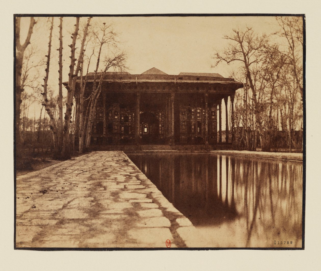 Isfahan, Palác čtyřiceti sloupů Chihil Sotun od Luigi Pesce