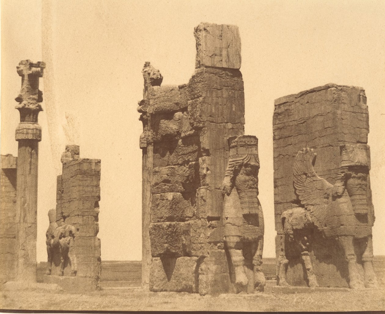 15 [Brána všech národů, Persepolis, Fars], 40.–60. léta 19. století. od Luigi Pesce
