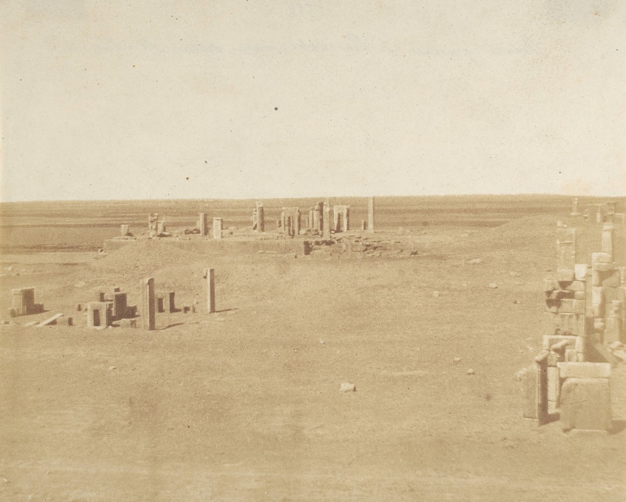 Celkový pohled na Persepolis z hory, 1858. od Luigi Pesce