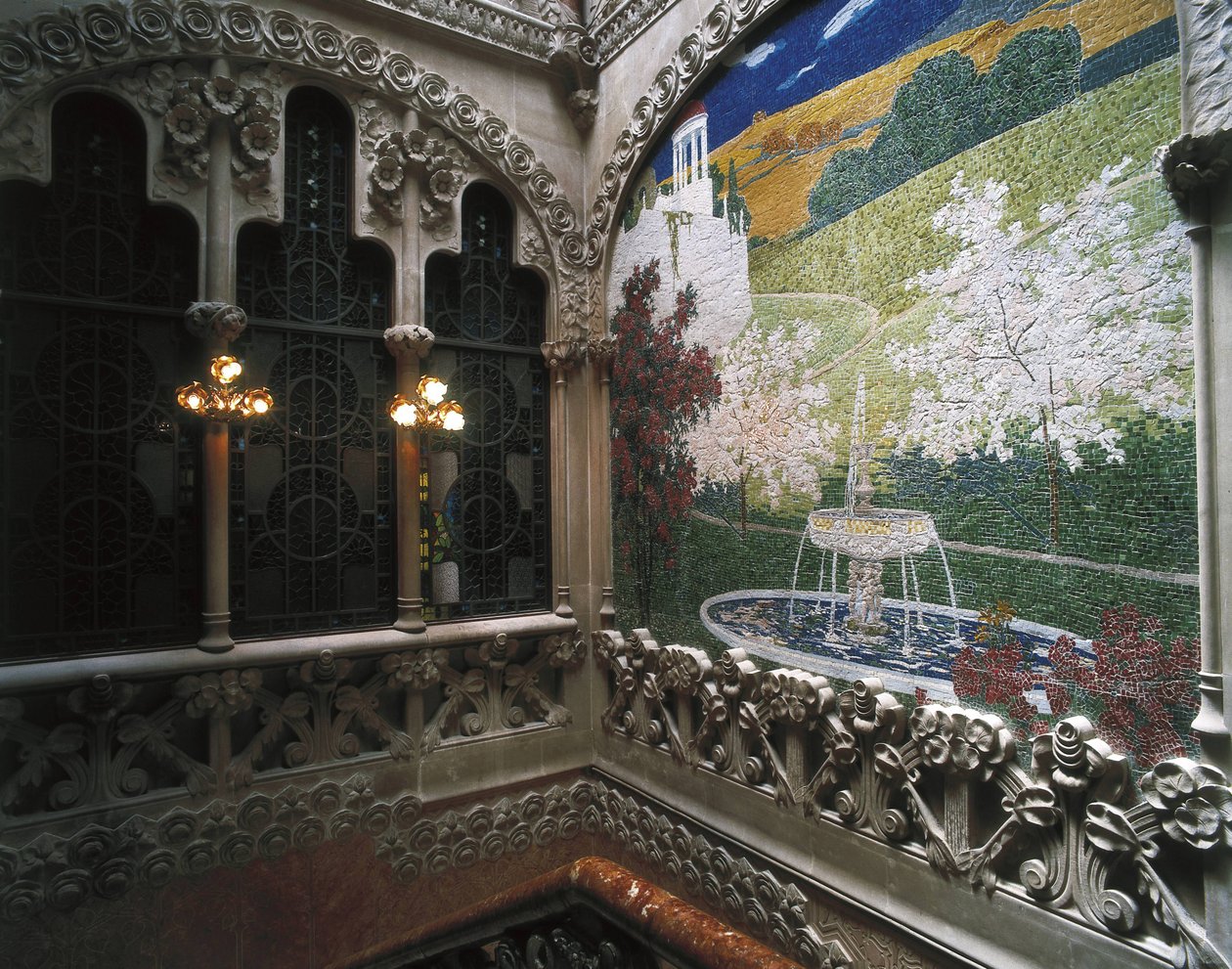 Mosaiques, Casa Nava (1901-1907), a Reus - DOMENECH I MONTANER, Lluis (1850-1923). Dům Navas. 1901-1907. ŠPANĚLSKO. Reus. Dům Navas. Mozaiková výzdoba interiéru. Moderna. Architektura. od Luis Domenech i Montaner