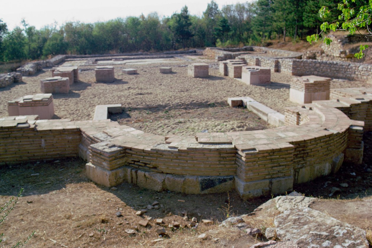 Vykopávky baziliky od Macedonian School