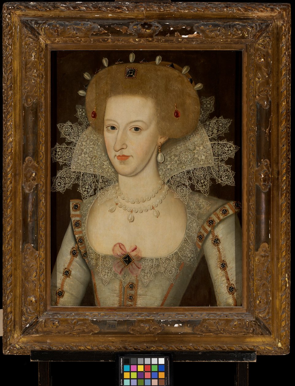 Anna Dánská, královna Jakuba I. a VI. (1574-1619) od Marcus the Younger (circle of) Gheeraerts
