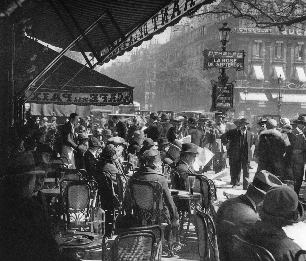 Café de la Paix, Paříž, 1937 od Martin Hurlimann