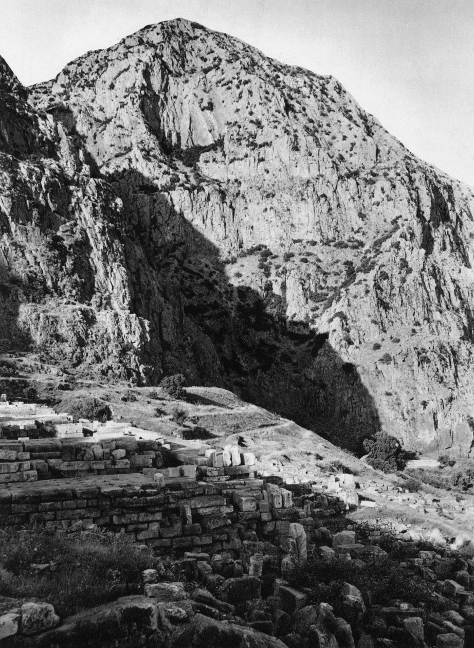 Delphi a Phaedriades na hoře Parnassus, Řecko, 1937. od Martin Hurlimann