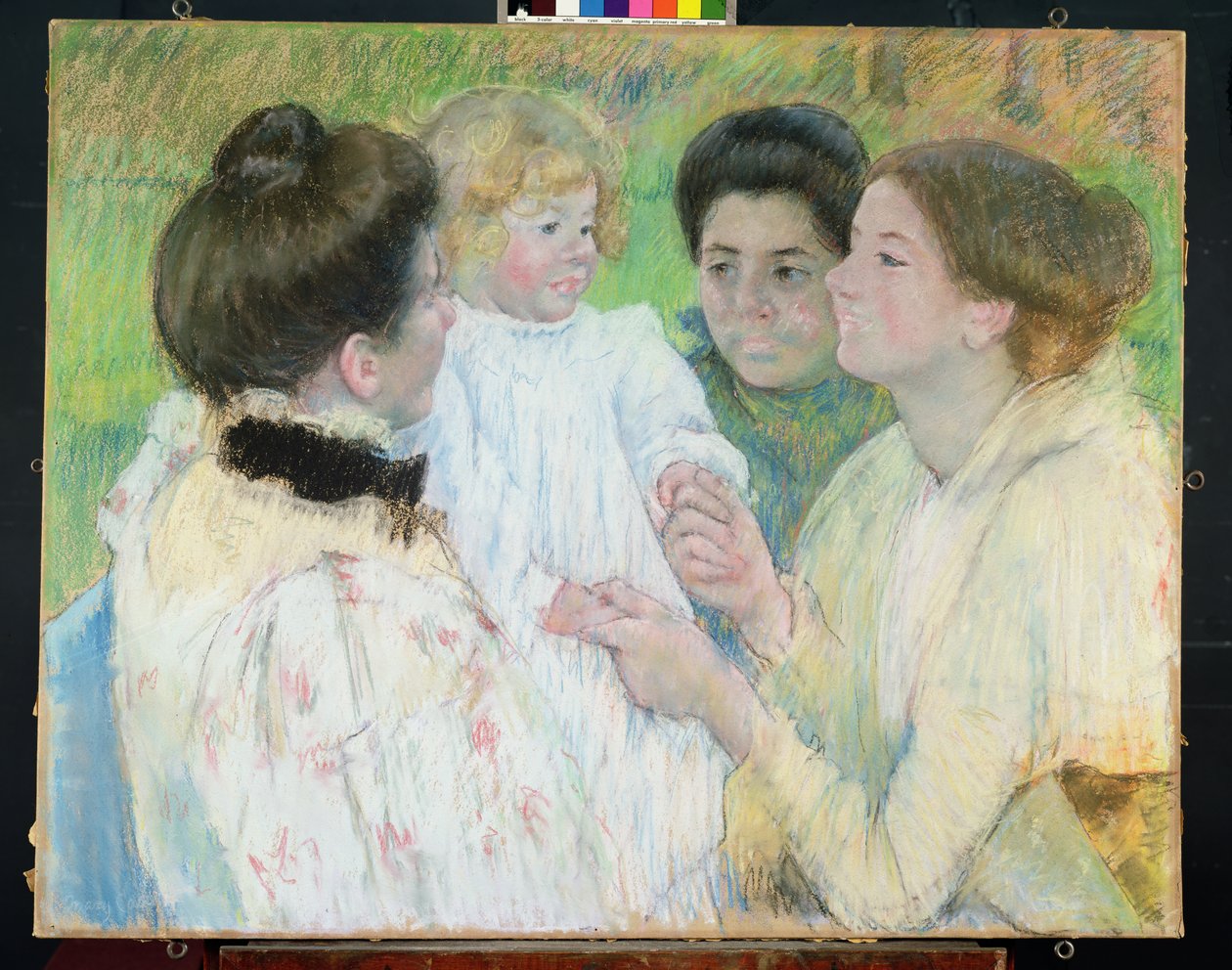 Ženy obdivující dítě, 1897 od Mary Cassatt