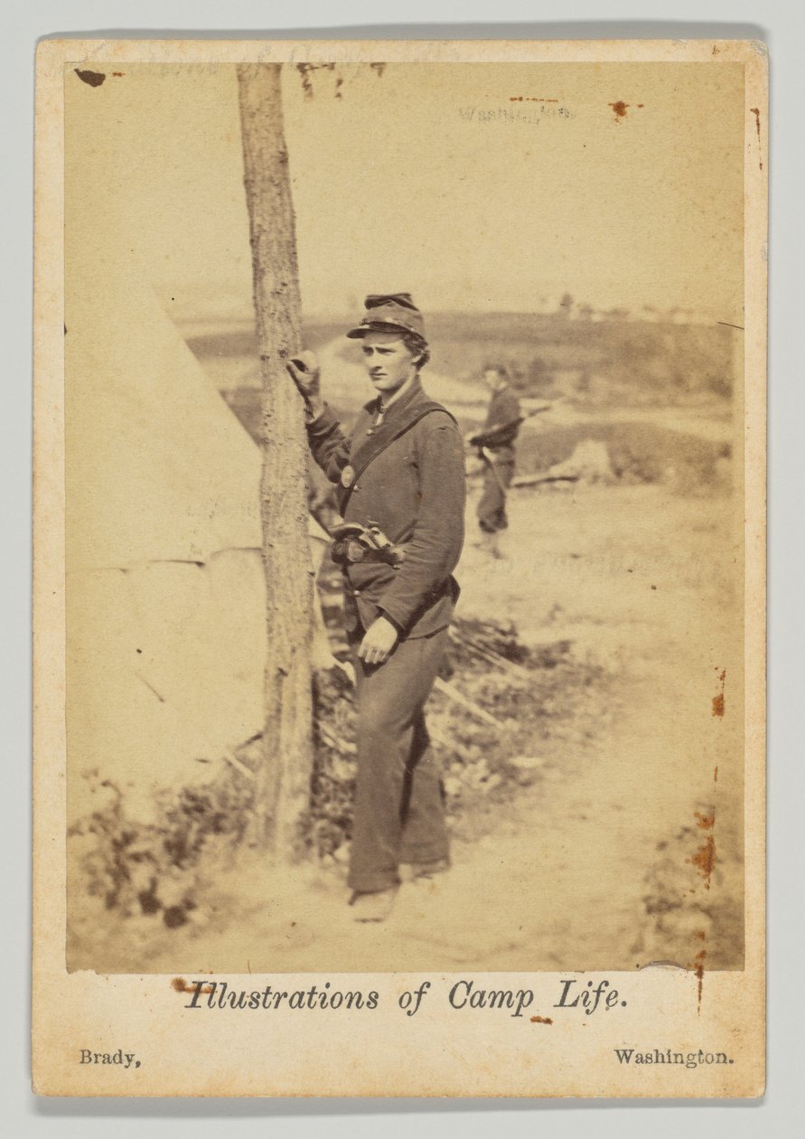 Stojící voják s pistolí v opasku od Mathew B. Brady