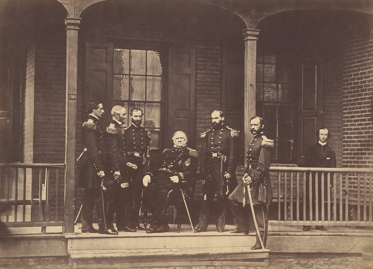Generálporučík Scott, vrchní generál americké armády a štábu, 6. září 1861. od Mathew Brady