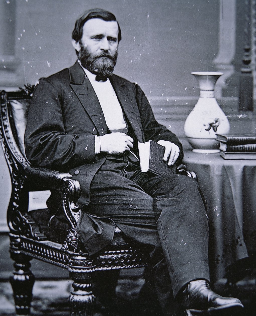 Ulysses Simpson Grant (1822-85) (černobílá fotografie) od Mathew Brady