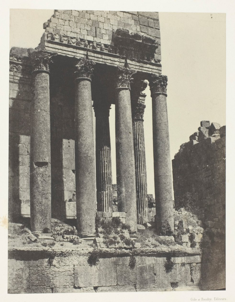 Baalbeck (Heliopolis), Jupiterův chrám, pohled z jihovýchodního úhlu; Sýrie od Maxime Du Camp