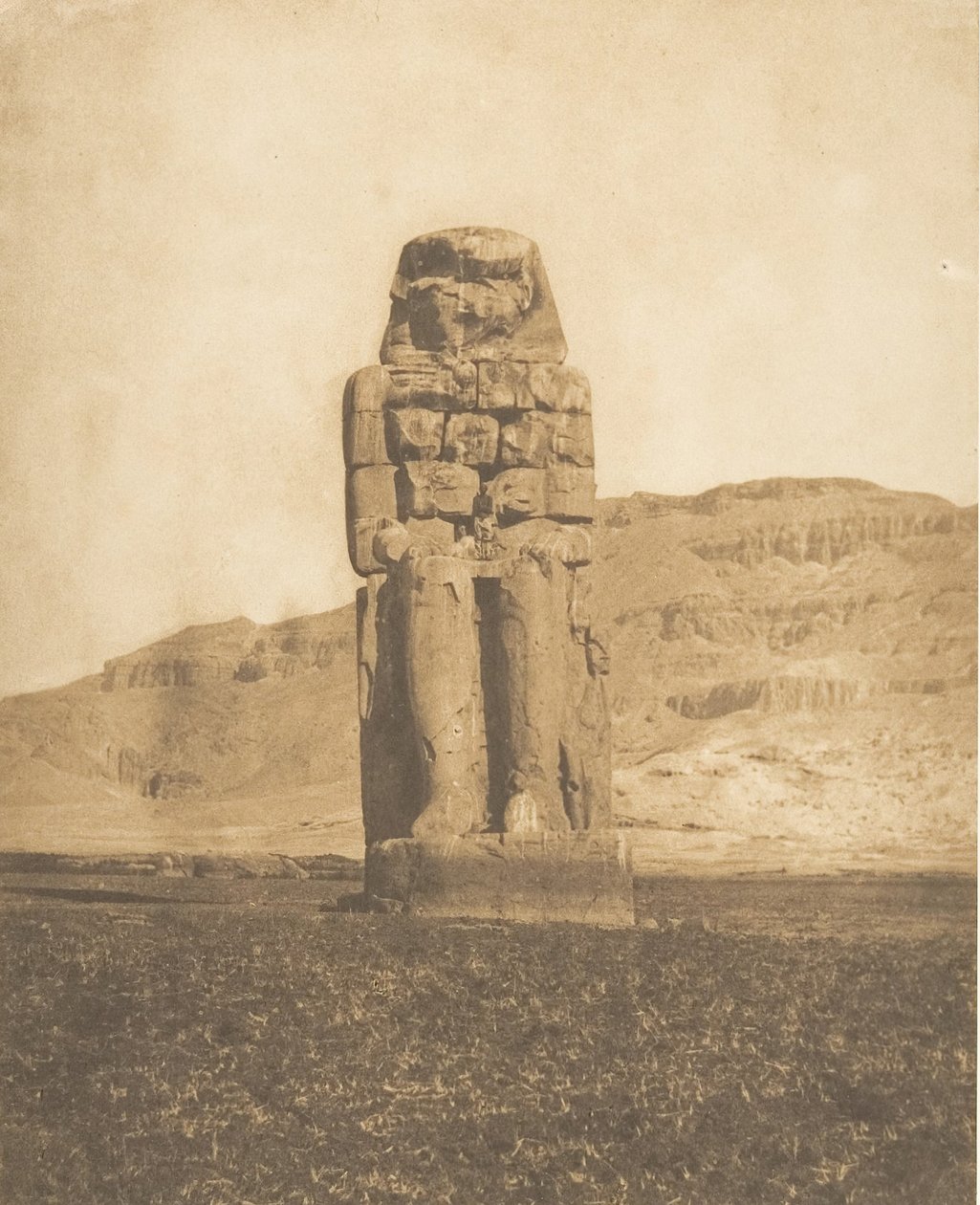 Obnovený kolos Amenophis III, v Thébách Vocal Statue nebo Colossus of Memnon, 1849-50. od Maxime Du Camp