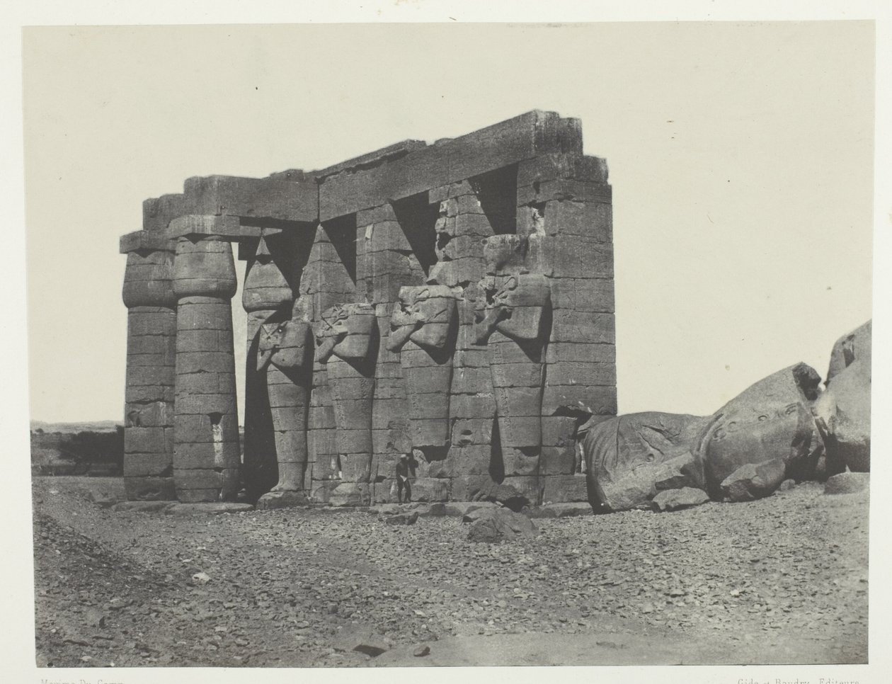 Gournah, perystyl z Osymandiovy hrobky (Ramesseum Occidental); Théby, deska 59 z alba "Egypte, Nubie, Palestine et Syrie" (1852) od Maxime Du Camp