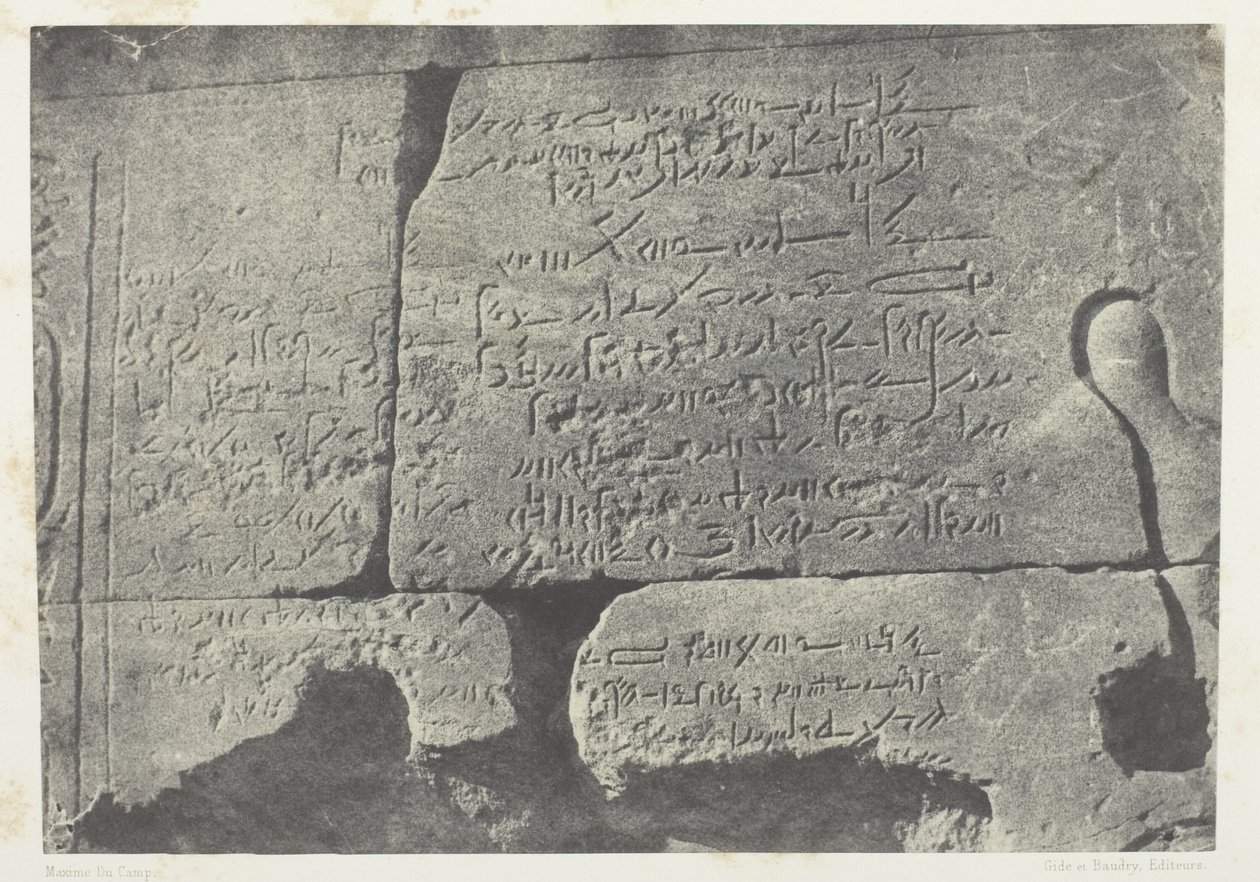 Démotický nápis, Velký Isidin chrám ve Filó, Núbie, deska 77 z alba "Egypt, Núbie, Palestina a Sýrie" (1852) od Maxime Du Camp