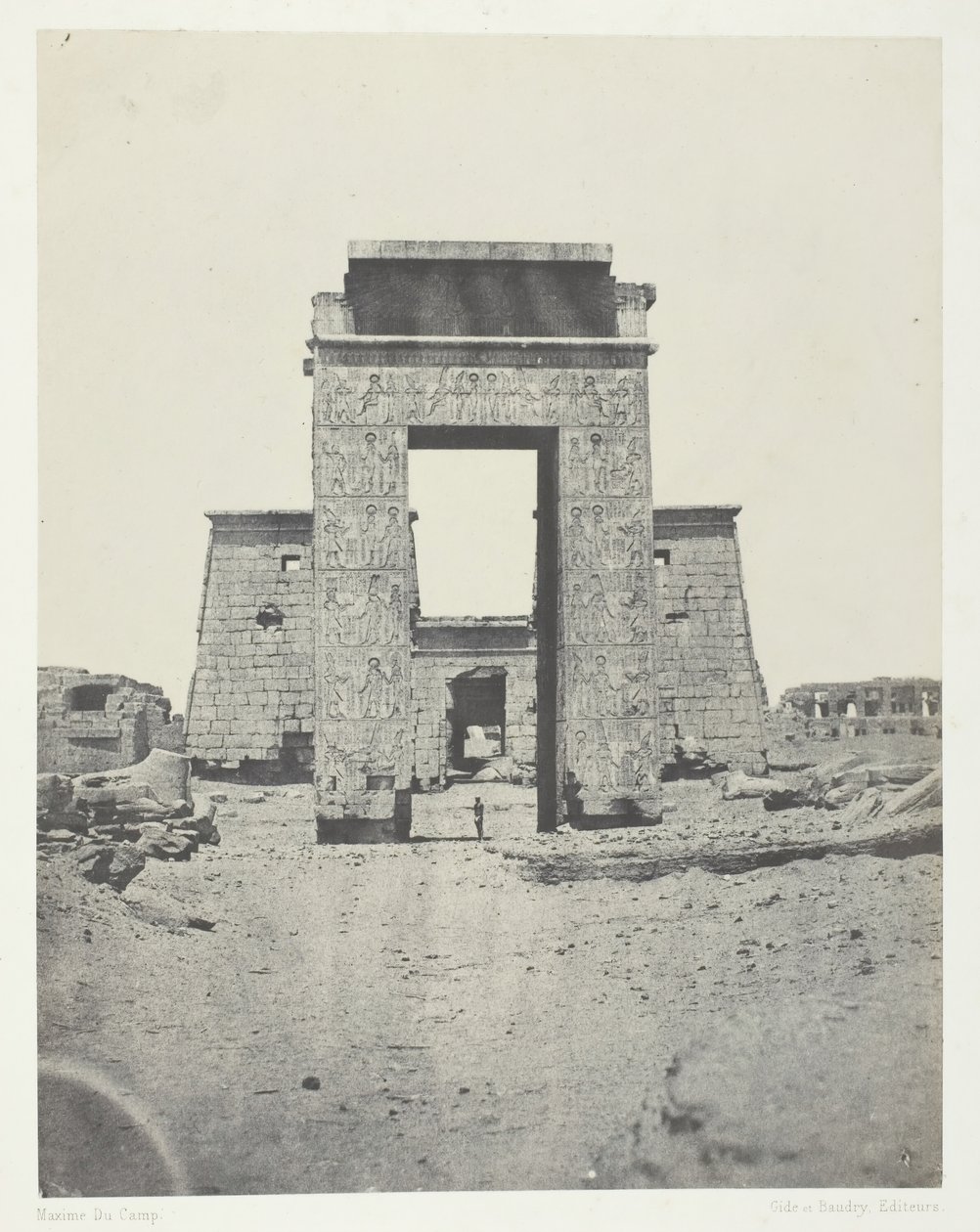 Karnak, Propylon z chrámu Khons, Théby, 184951, vytištěno 1852. od Maxime Du Camp