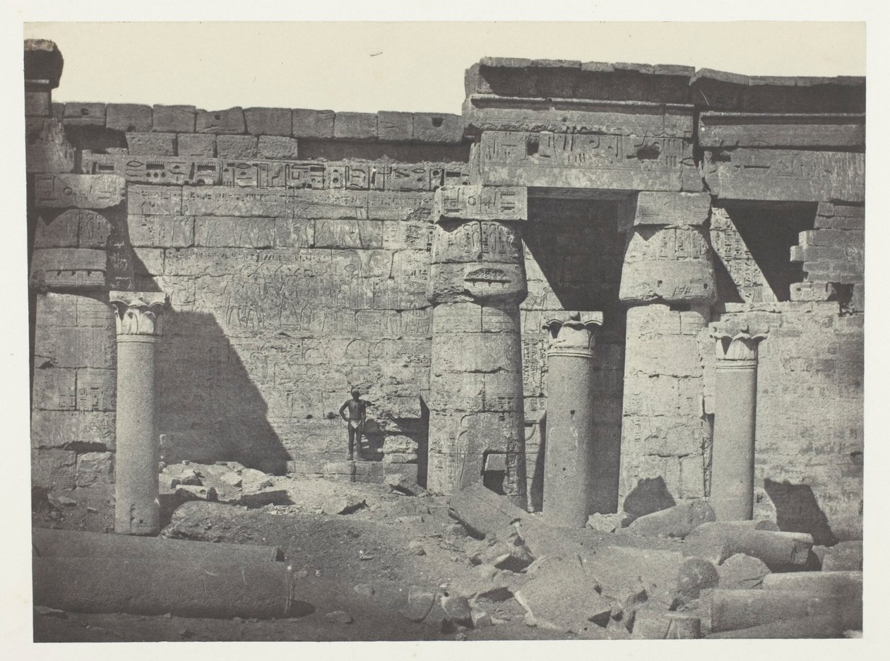 Medinet-Habou, Peristyle paláce Ramses-Méiamoun; Thebes od Maxime Du Camp