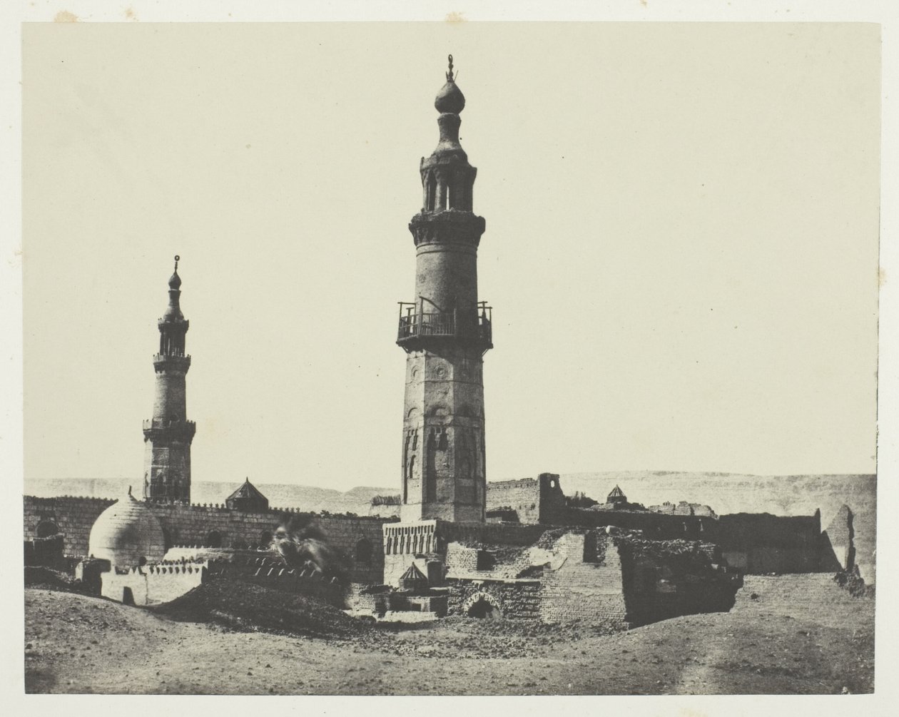 Mešita Aly-Bey, Girgeh, Horní Egypt, deska 15 z alba "Egypte, Nubie, Palestine et Syrie" (1852) od Maxime Du Camp