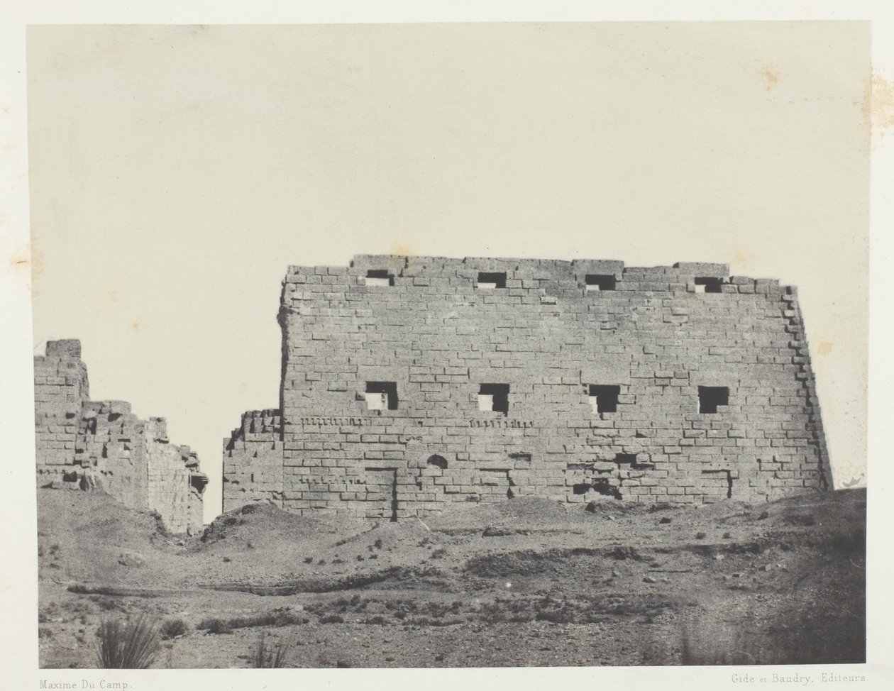 Palác Karnak, Velké pylony jihozápadu; Thebes od Maxime Du Camp