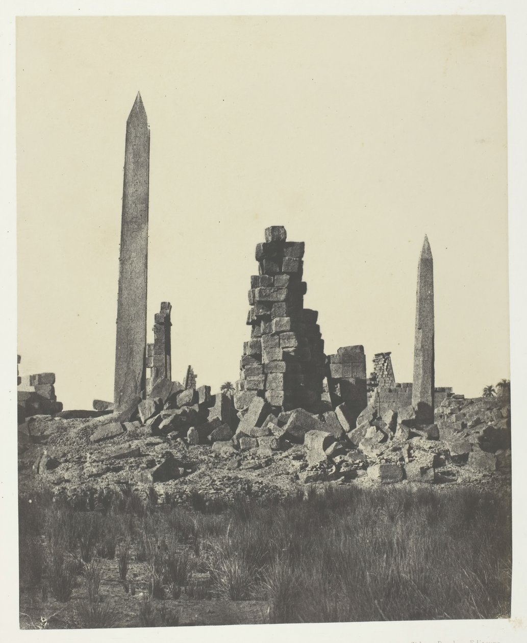 Palác Karnak, Obelisky, Théby, 184951, vytištěno 1852. od Maxime Du Camp