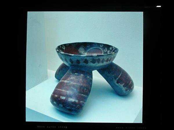 Stativový hrnec, 800-1200 (keramický) od Mayan