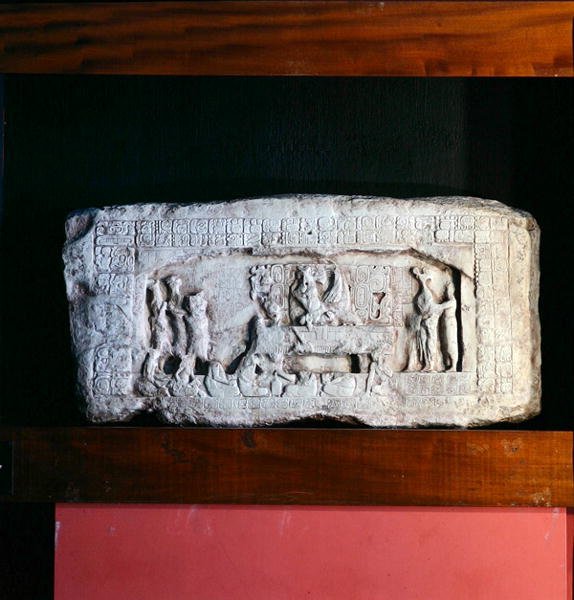 Překlad 3 z Piedras Negras, Peten, Guatemala, pozdní klasické období (600-900 n. l.) (kámen) od Mayan Mayan