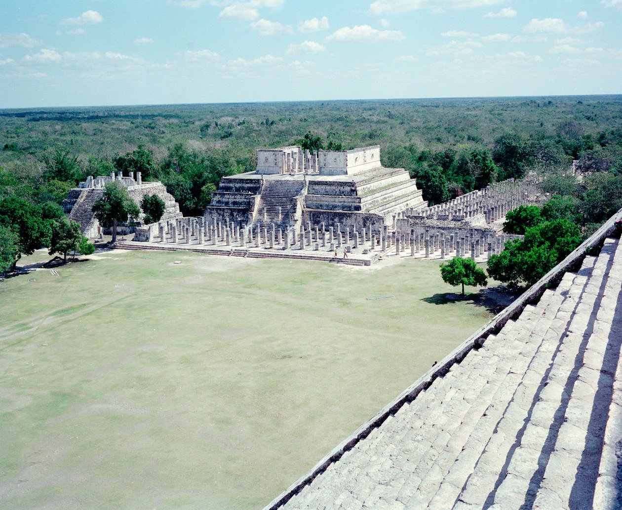Předkolumbovská civilizace: pohled na lokalitu Chichen Itza v oblasti Yucatan. Mayská civilizace, klasické období a mayská renesance, 750-1200 našeho letopočtu. Mexiko od Mayan Mayan