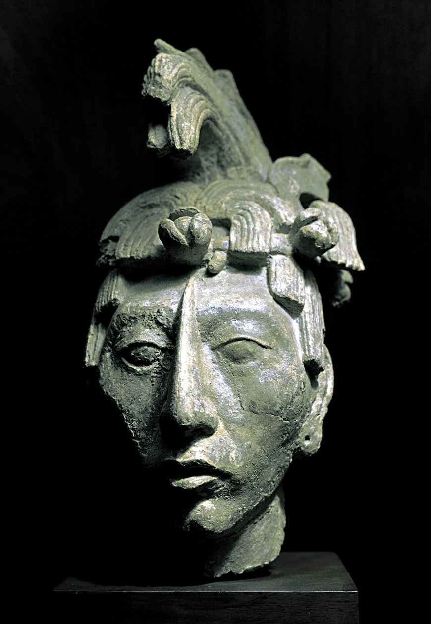 Hlava válečníka (socha, cca 683) od Mayan Mayan