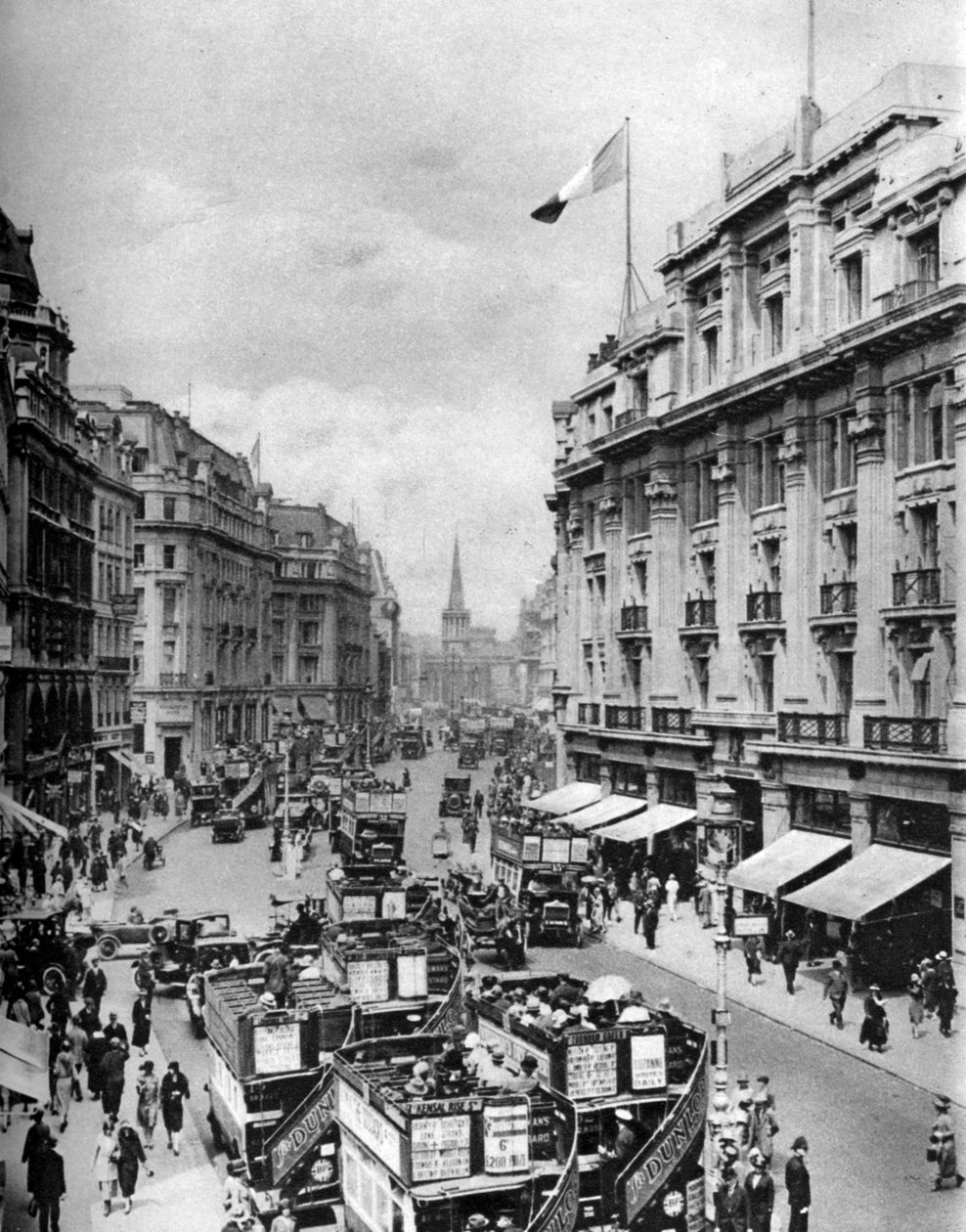 Regent Street, Londýn, 1926-1927 od McLeish