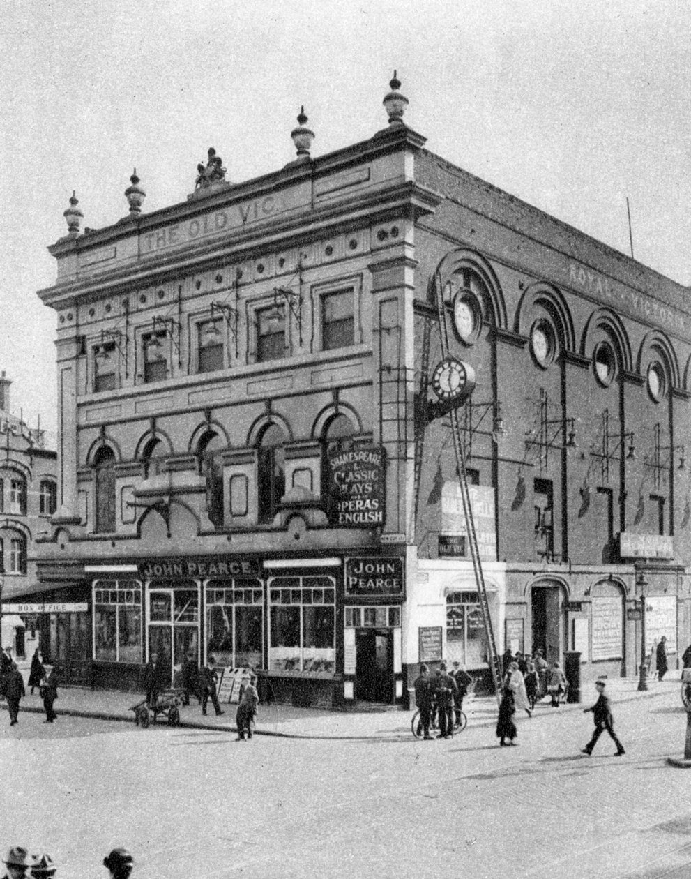 The Old Vic, Londýn, 1926-1927 od McLeish