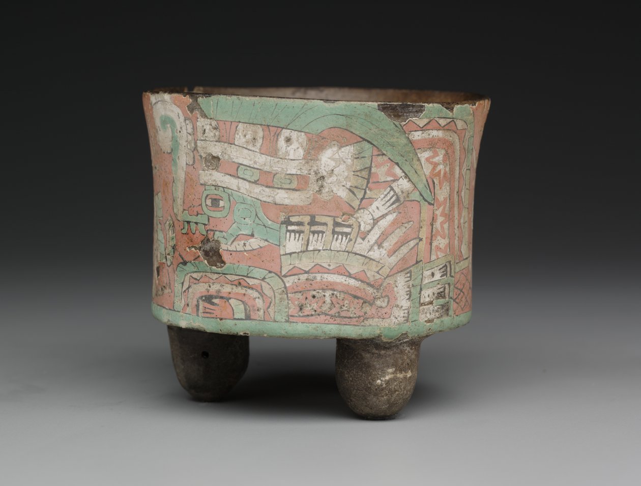 Válcová trojnožka se dvěma postavami v brýlích, c.A.D. 400? 650 (keramika, štuky a barvy) od Mesoamerican Mesoamerican