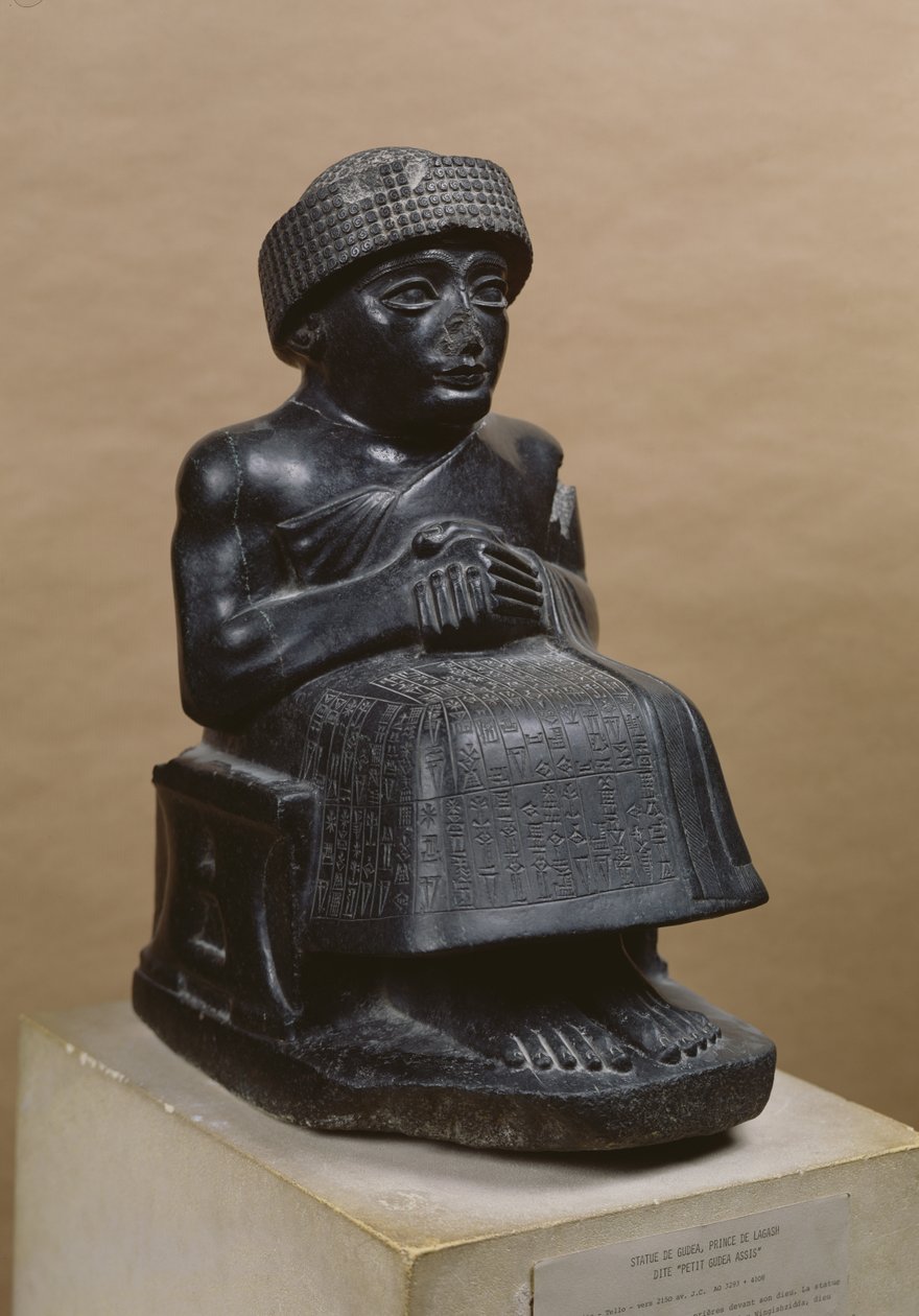 Gudea, princ z Lagashe, socha zasvěcená Ningizzadovi, novosumerský, z Telloh, starověké Girsu, kolem 2130 př. n. l. (diorit) (viz také 71510 a 208106) od Mesopotamian