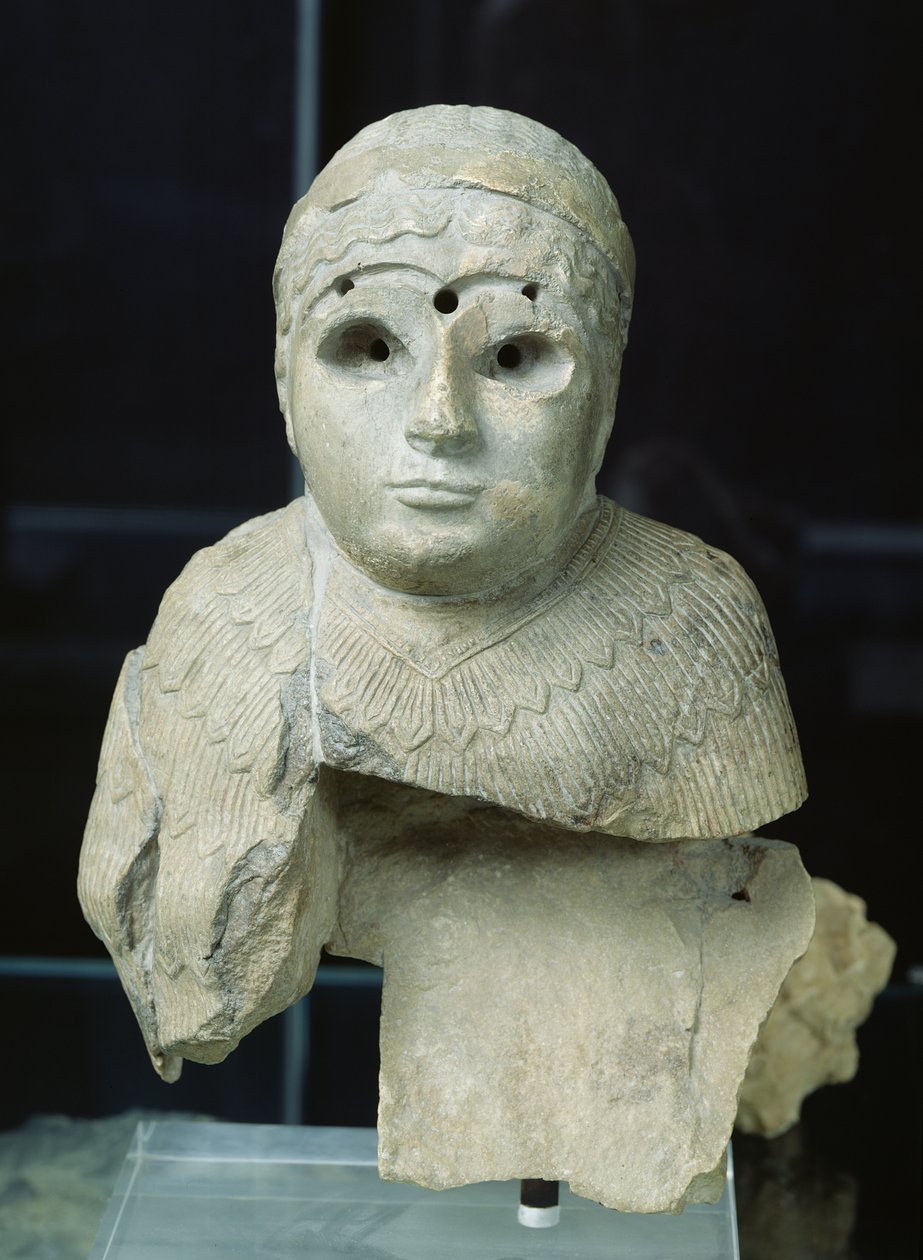 Soška ženy se šátkem, akkadské období, cca 2340-2200 př. n. l. (vápenec) od Mesopotamian