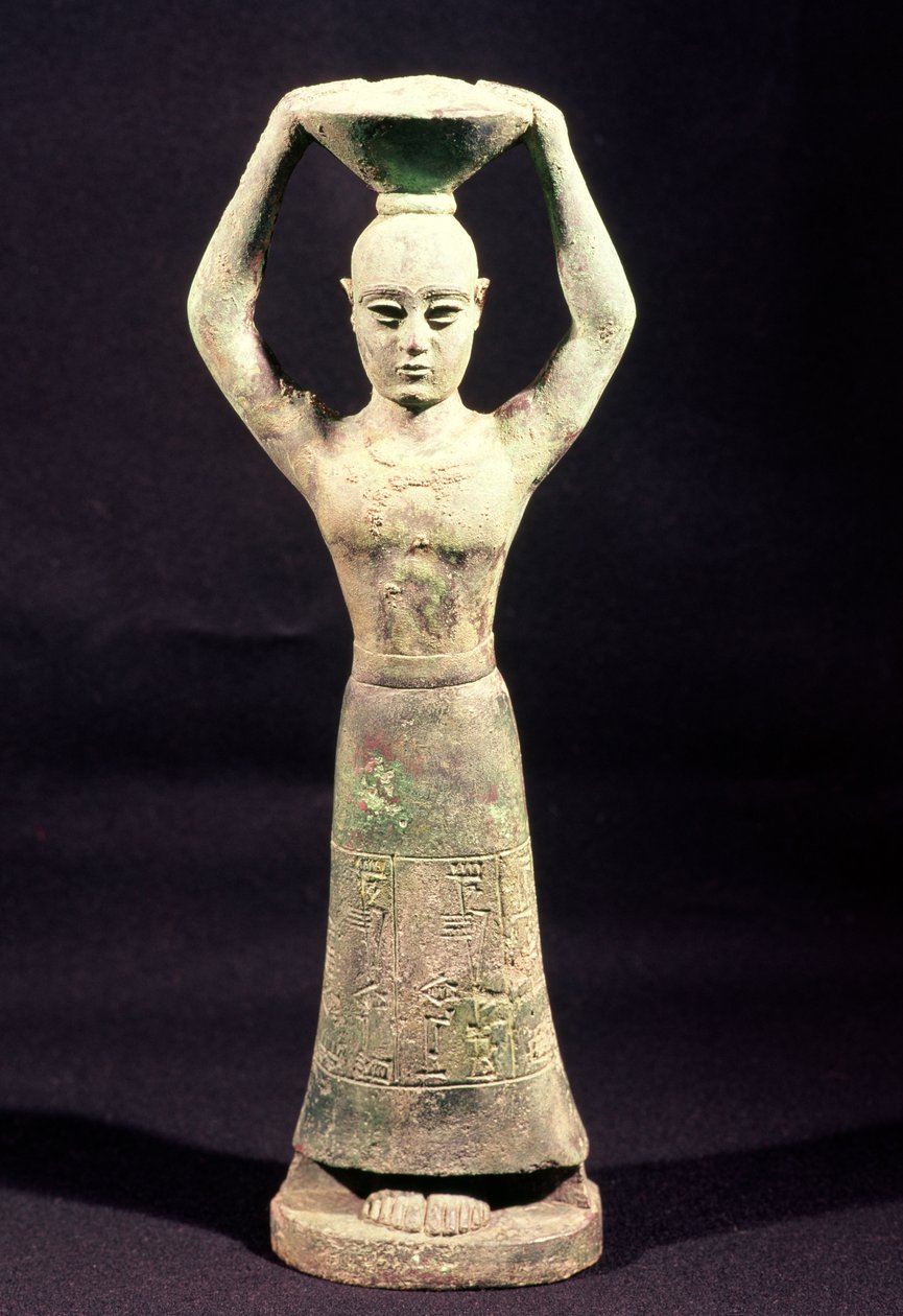 Soška nositele obětin s votivním nápisem, z Uruku, prvolitrové období, 3. tisíciletí př. n. l. (bronz) od Mesopotamian