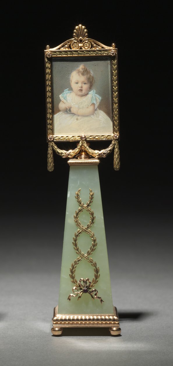 Zarámovaná miniatura: Portrét velkovévodkyně Olgy, firma Peter Carl Fabergé (1846-1920), miniatura malovaná Johannesem Zehngrafem (1857-1908), před rokem 1896 (zlato, rubíny, diamanty, kvaš, slonovina, sklo) (viz také 499672 & 499674) od Michael Evlampievich Perkhin